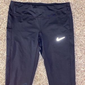 NIKE Crops